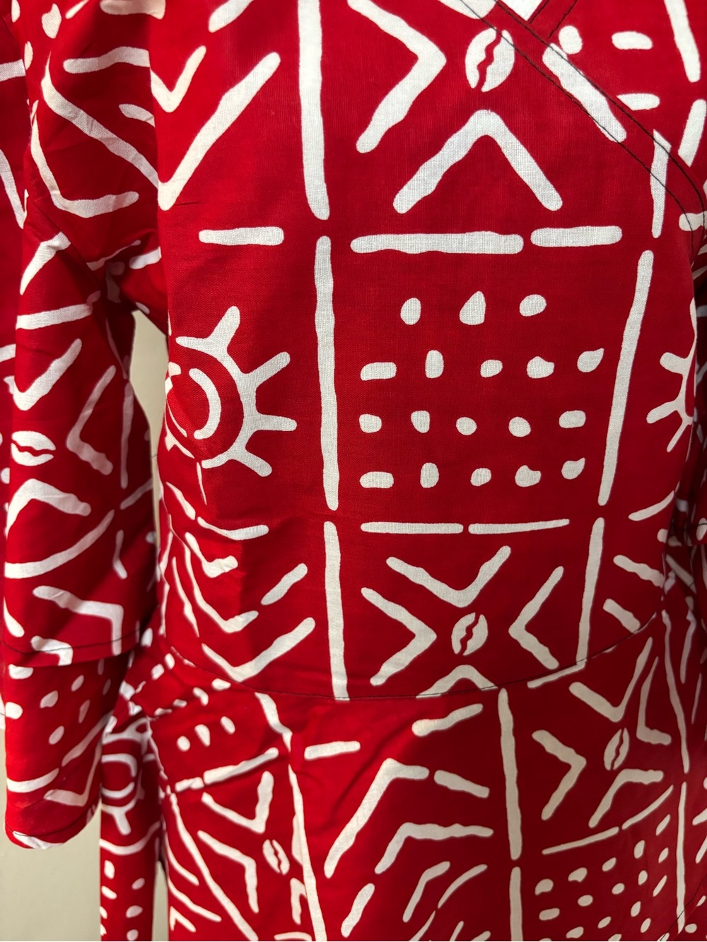 Red V-Neck Geometric Print Ruffle Sleeve Tunic - Picture 2 of 16
